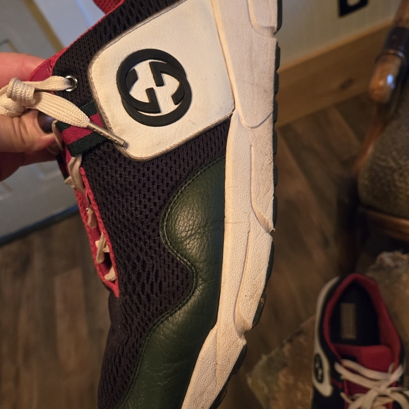 Gucci Runner 550 Men's Sneakers 13.5 - Picture 3 of 6